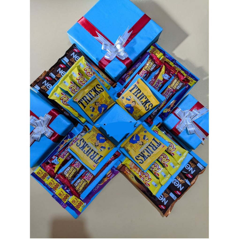 

SNACK BOX, EKSPLOSION BOX SNACK , BOX UANG, KADO ULTAH WANITA, GIFT BOX 3 LAYER ADA TARIK UANG