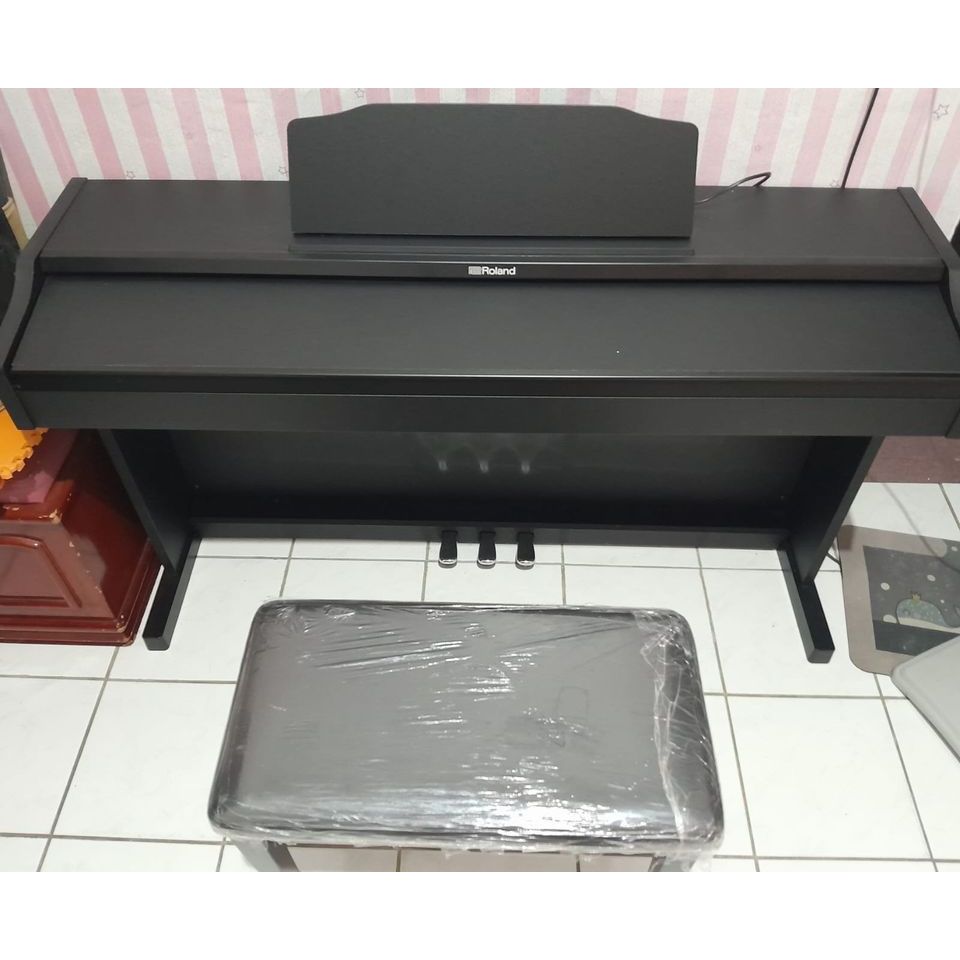 Digital Piano Roland RP102