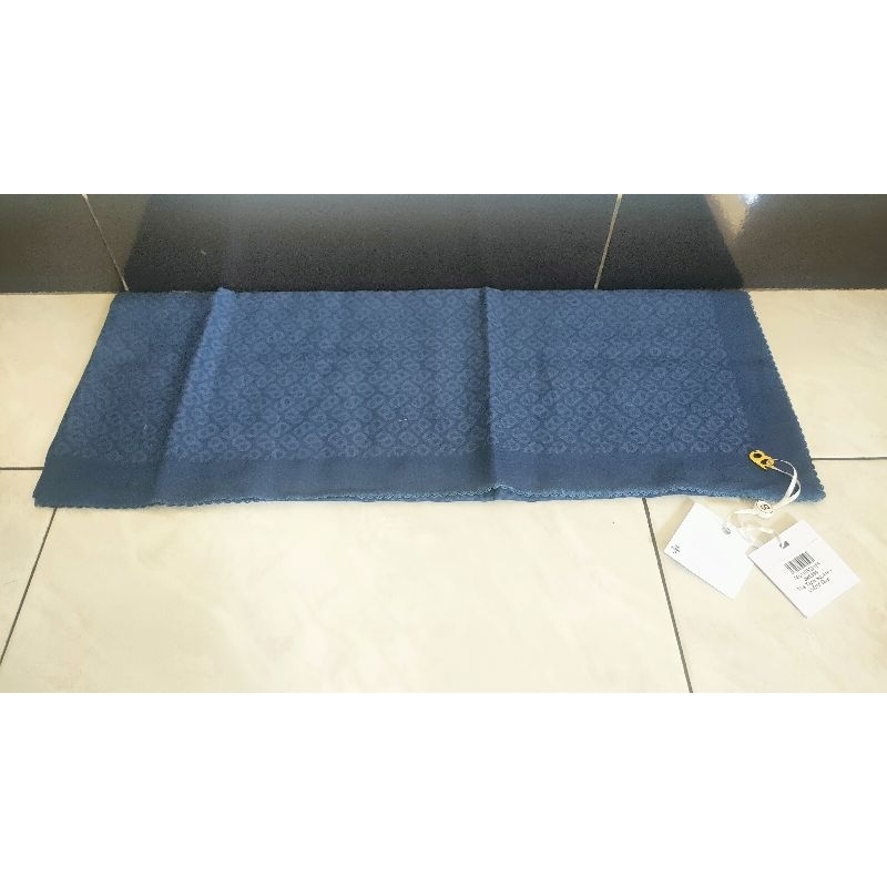 buttonscarves tapis