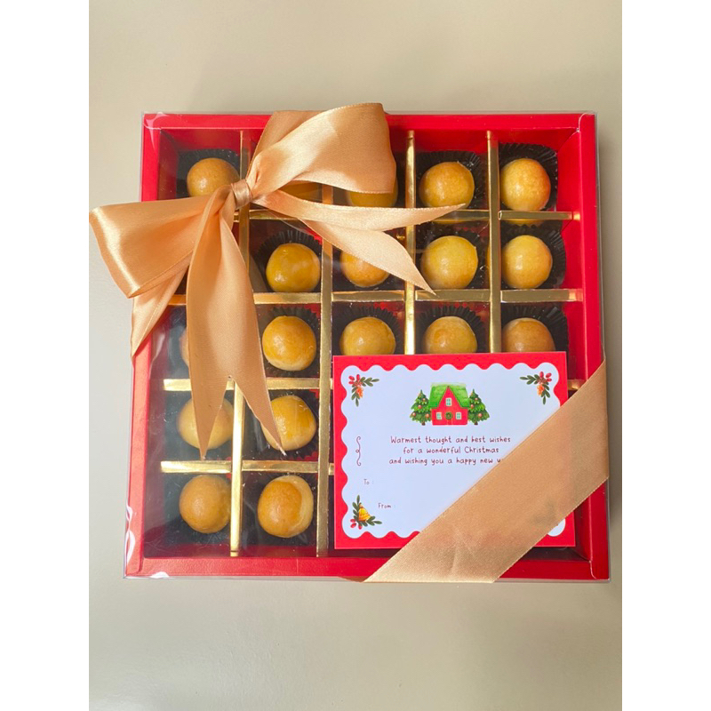 

Hampers imlek tahun baru Nastar box isi 25