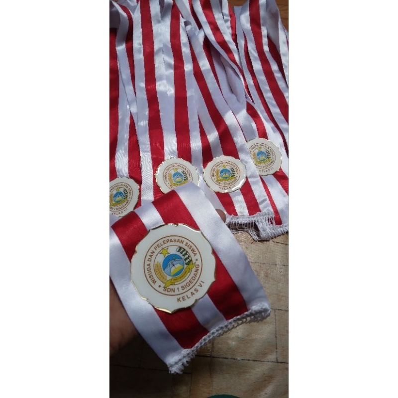 kain samir - samir wisuda