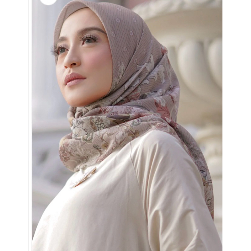 Buttonscarves Royale series Khaki [Bisa Shopee Video]
