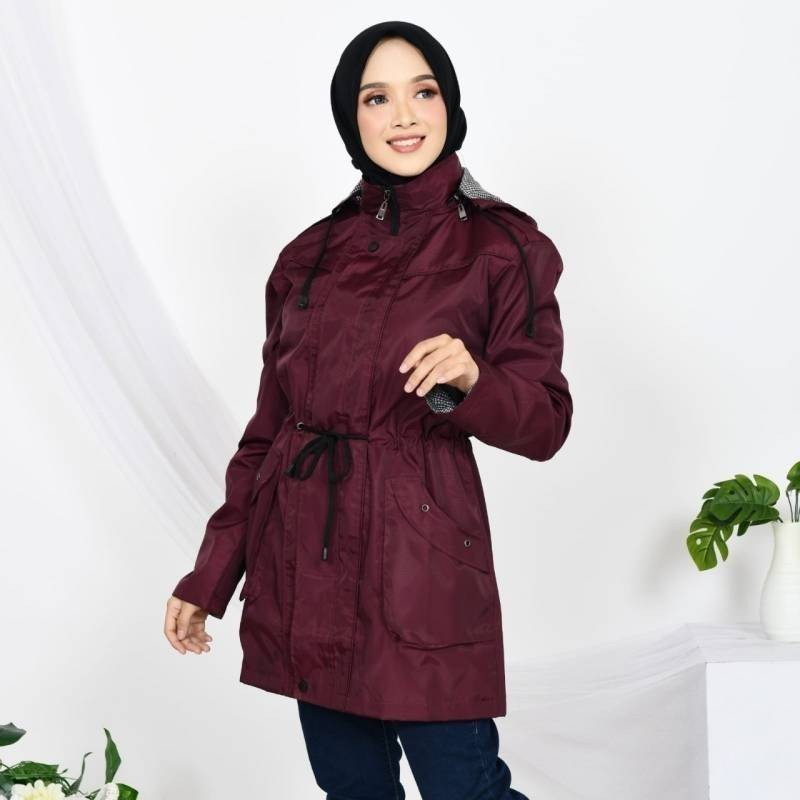 Jaket Parka Wanita Muslimah Panjang Waterproof Distro Terbaru