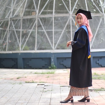 Paket Toga Wisuda Pascasarjana S2 IPB