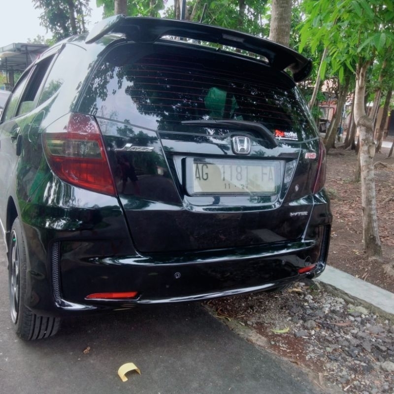 bumper depan belakang dan bodykit samping jazz RS MMC