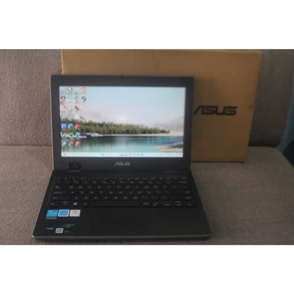 Netbook ASus mulus