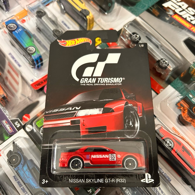 Hotwheels Premium Nissan Skyline R-32