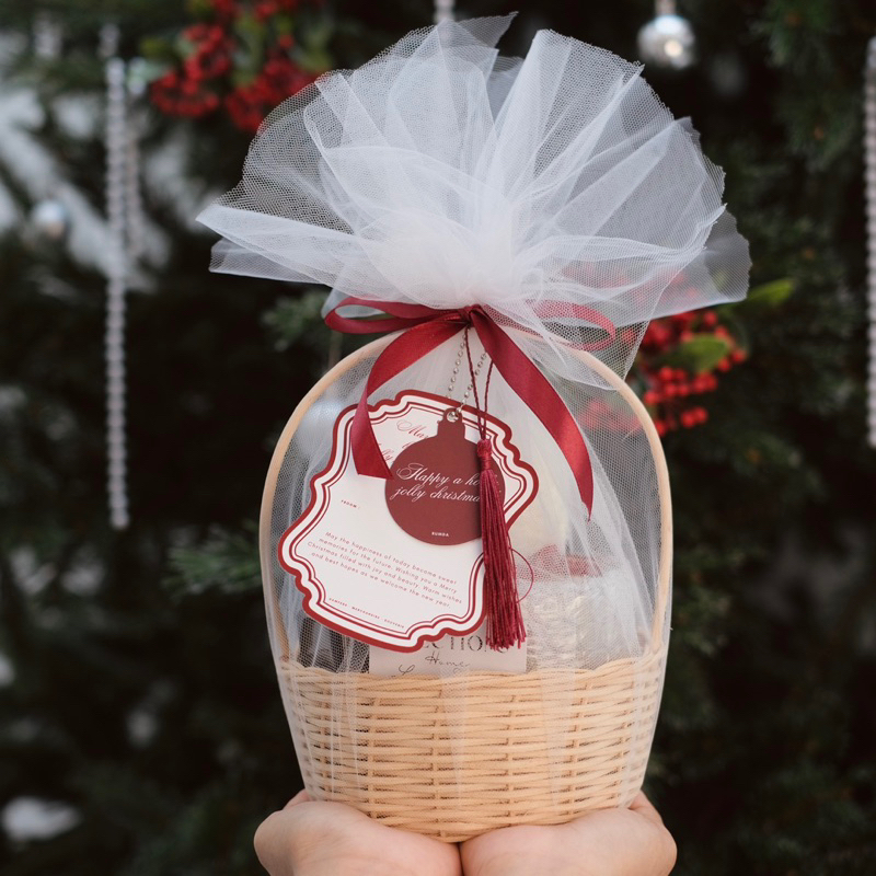 

JOY | HAMPERS KERANJANG ROTAN BY RUMDA | HAMPERS | NATAL | WEDDING |ULANG TAHUN | SOUVENIR | KADO