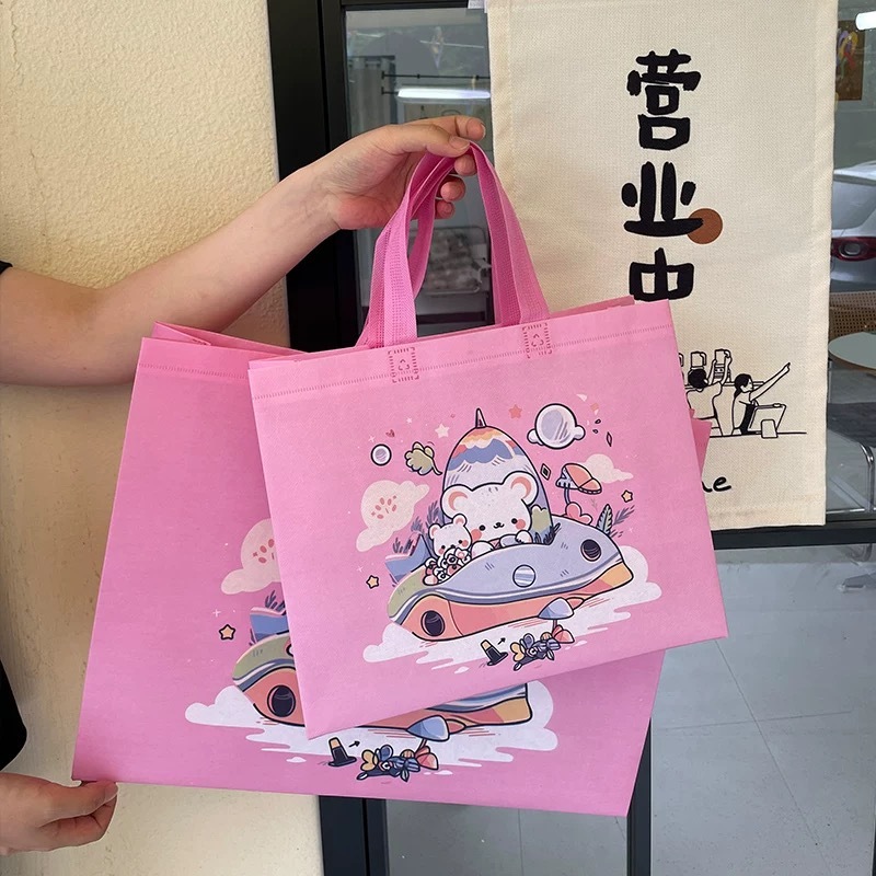 

Tas Belanja Goodie Bag Spunbond Tas Souvenir Ulang Tahun Anak Motif Kartun Premium Goodiebag Hampers souvenir WFB - A26