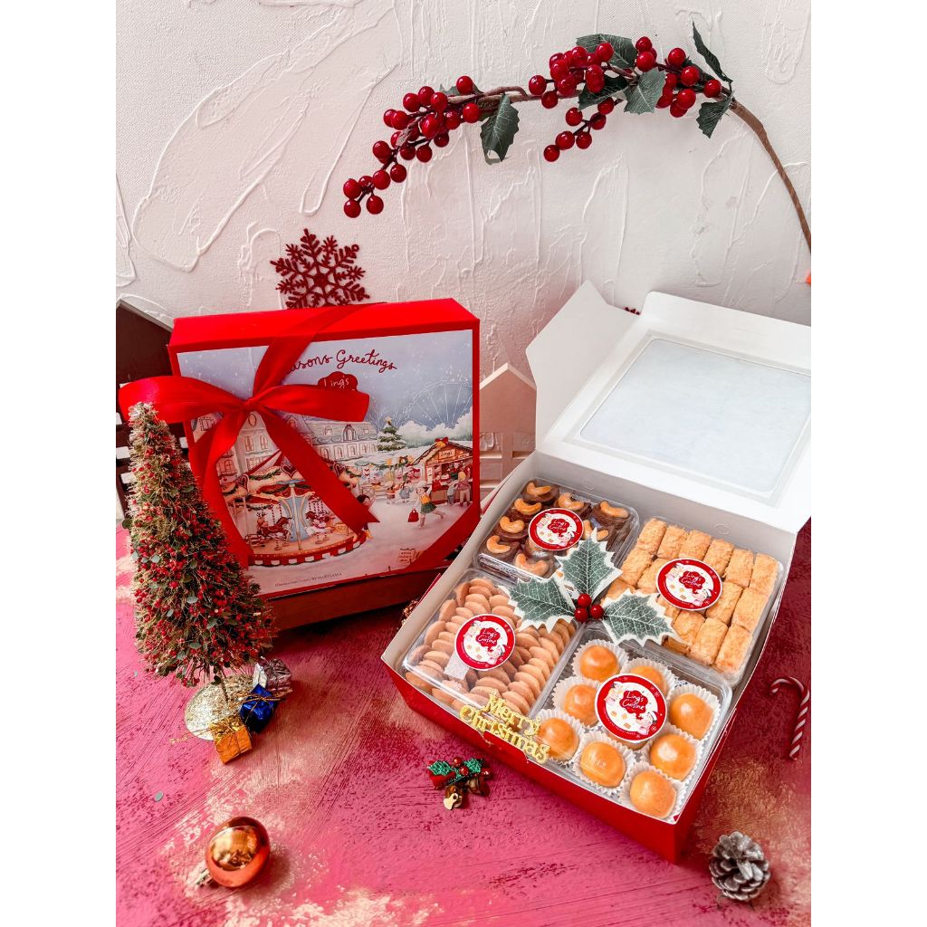 

SANTA - CHRISTMAS HAMPERS 2024