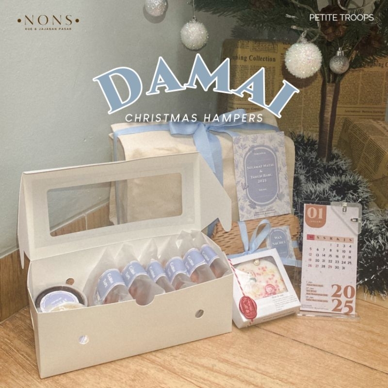 

DAMAI Christmas Hampers - parcel natal isi kue gabin tape dengan saus keju kayu manis dan coklat mint, kalender, wax sachet - Petite Troops x Nons Jajanan Pasar