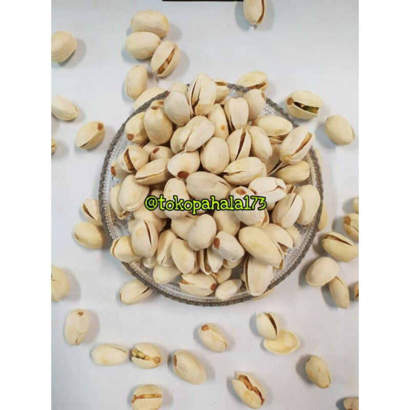 

bGF Kacang Pistachio Gurih Asin 1 Kg Renyah Premium