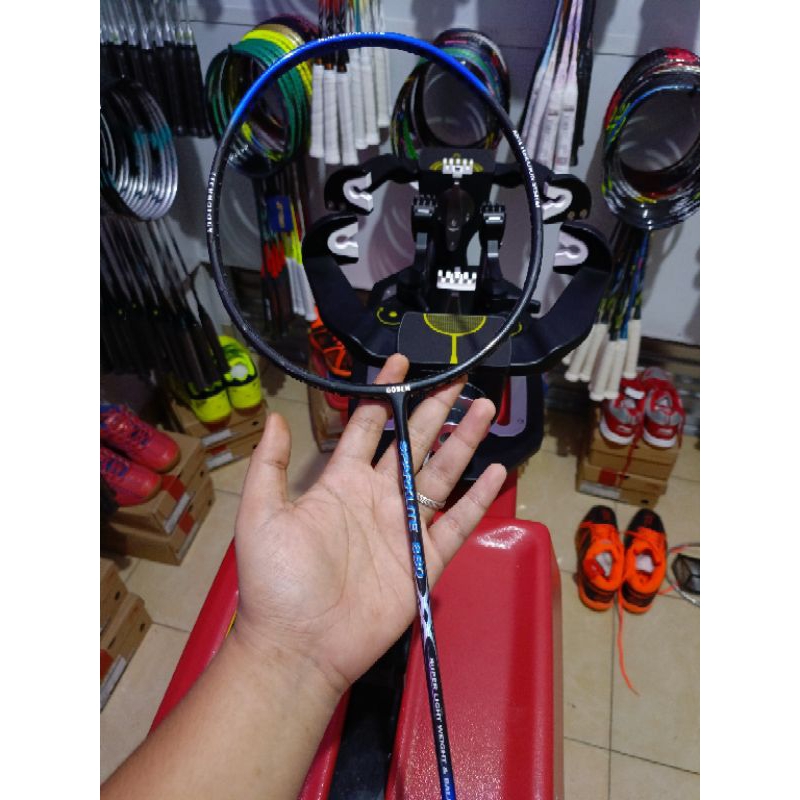 Raket Badminton Gosen Sparklite 880 Lawasan