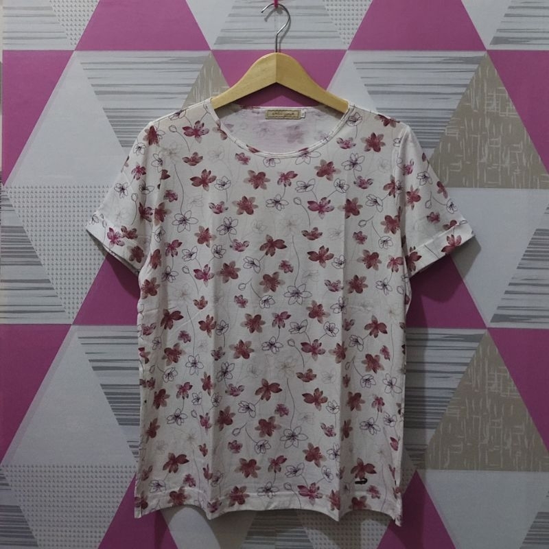 KAOS WANITA CROCODILE (LL)