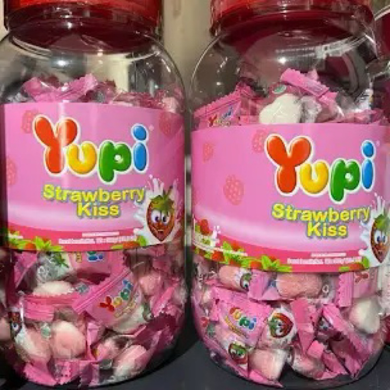 

PROMO YUPI STAWBERRY KISS JAR 300gr