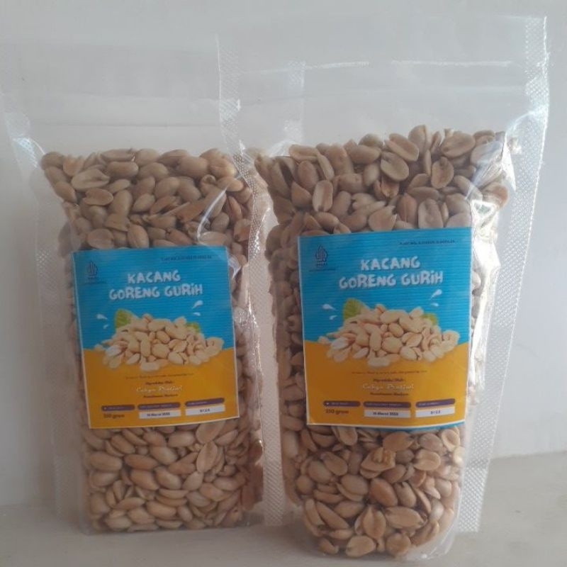 

kacang goreng gurih