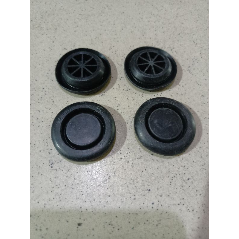 karet penutup lobang body mobil