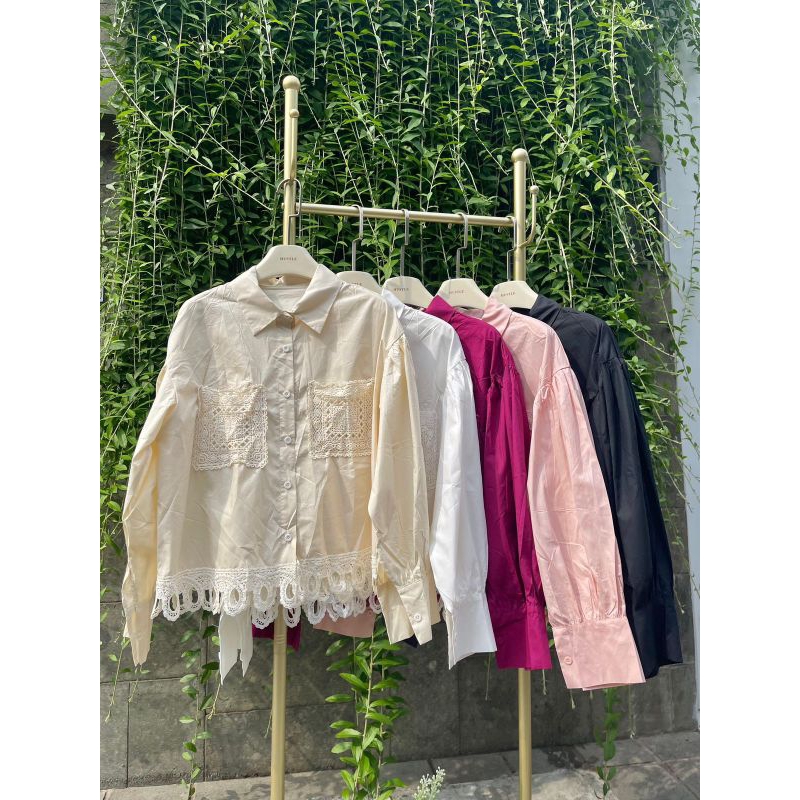 blouse import katun mix renda bagian bawah dan saku bahan katun premium