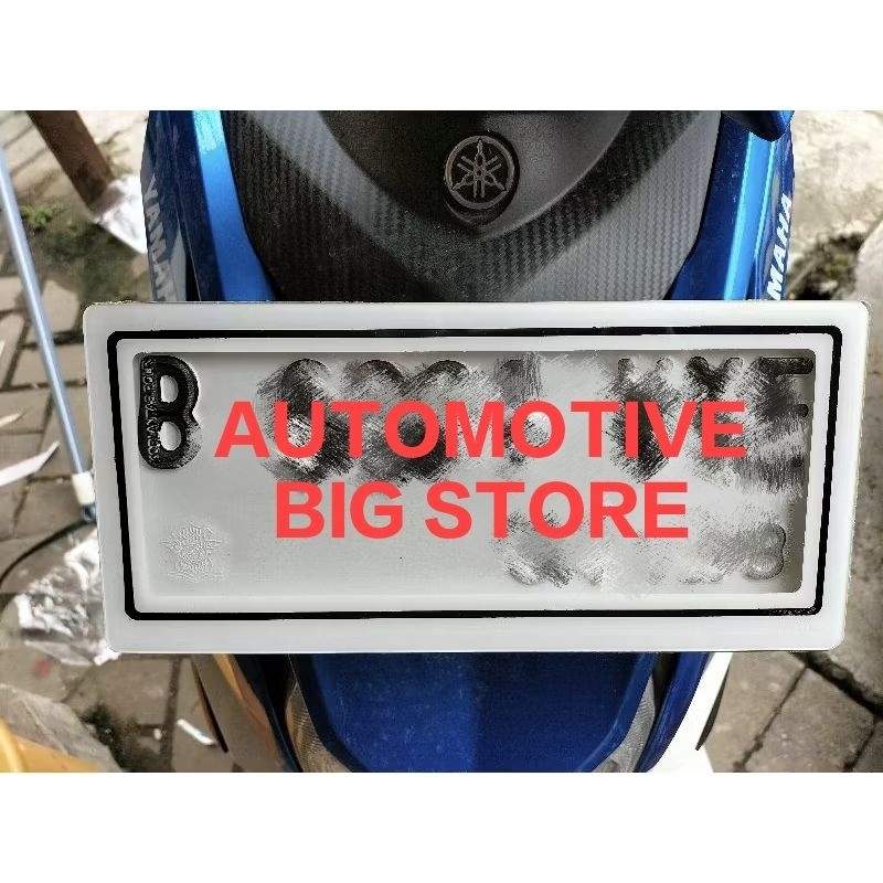 Dudukan Cover Plat Nomor Motor Akrilik Mika Putih Lampu