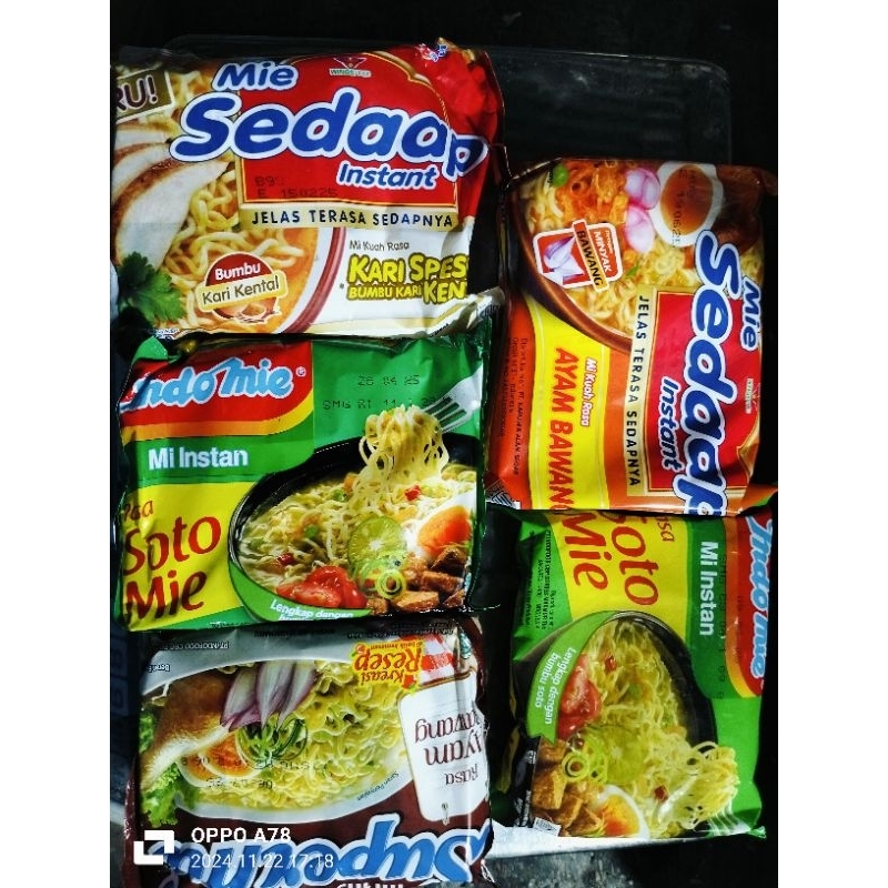 

Aneka mie rebus 6pcs 16.500