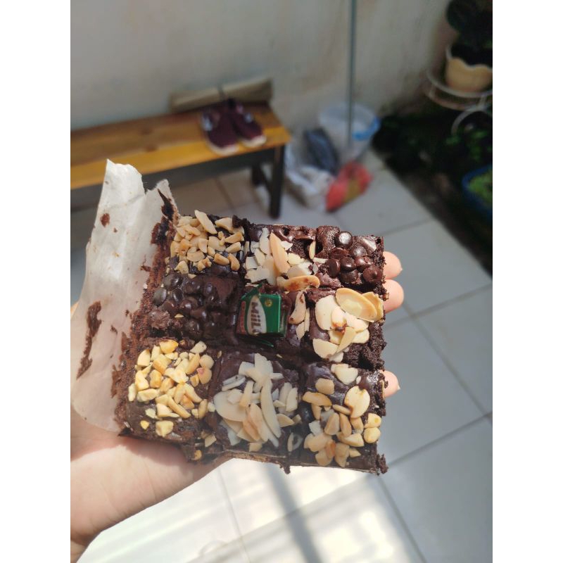 

Brownies Skat TOPPING MIX/Brownies Fudgy Dark Cokelat/ Fudgy Brownies Panggang/Brownies Fudgy BY NAIIM BAKERY