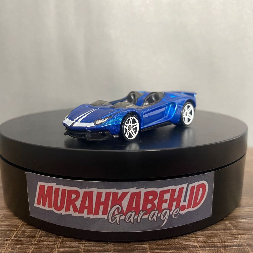 Hot Wheels Lamborghini Aventador J - Exotics 5 Pack 2015