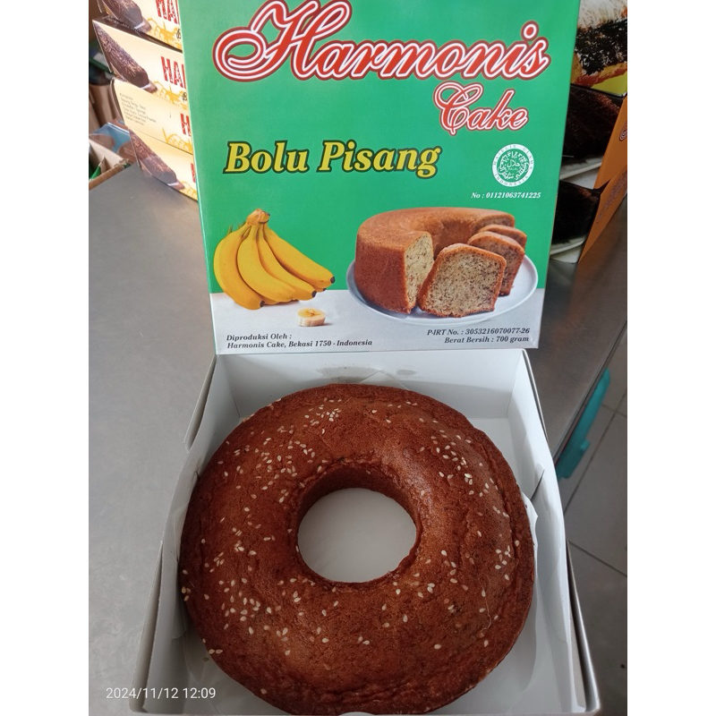 

Bolu pisang ukuran 22 cm
