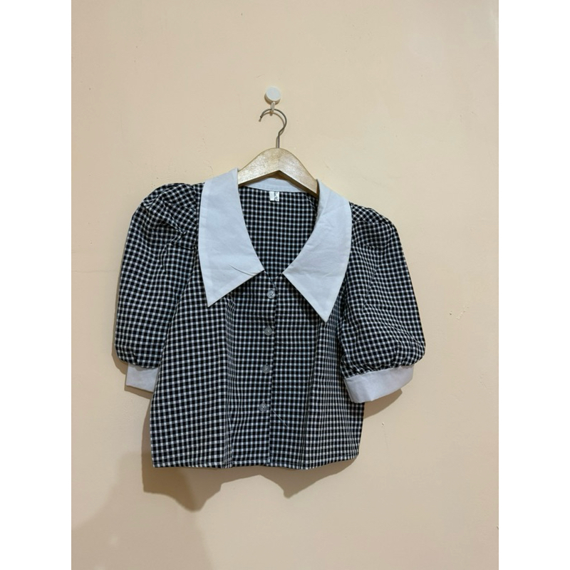 Preloved/Thrift Checkered Crop Top Kemeja Kotak - Kotak Hitam Putih Korean Style