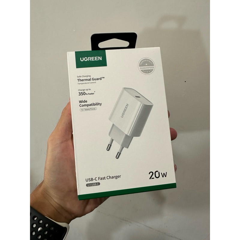 Charger 20W Ugreen Baru