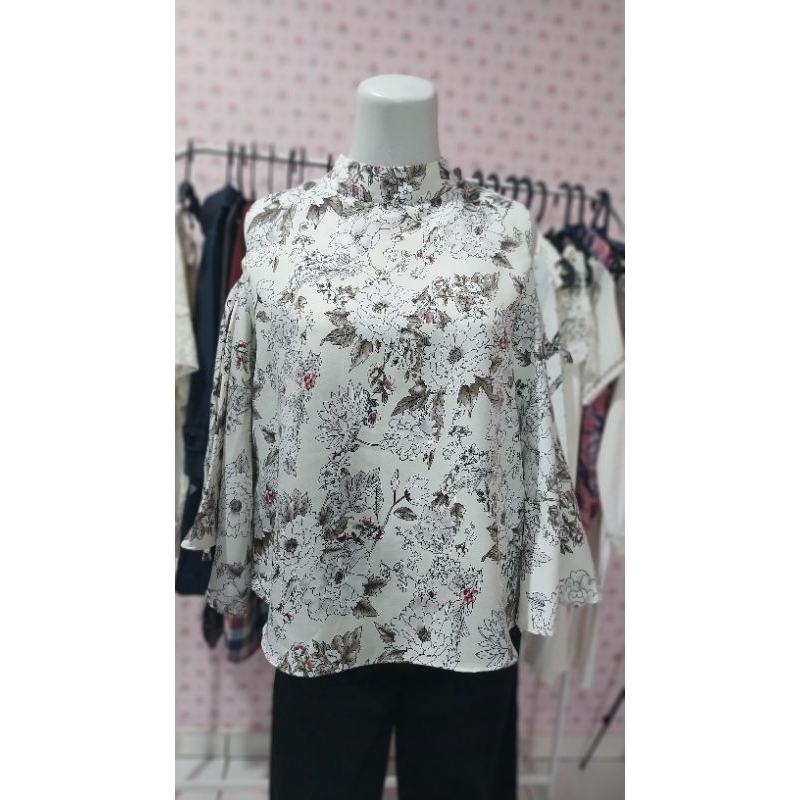 Number 61 Blouse