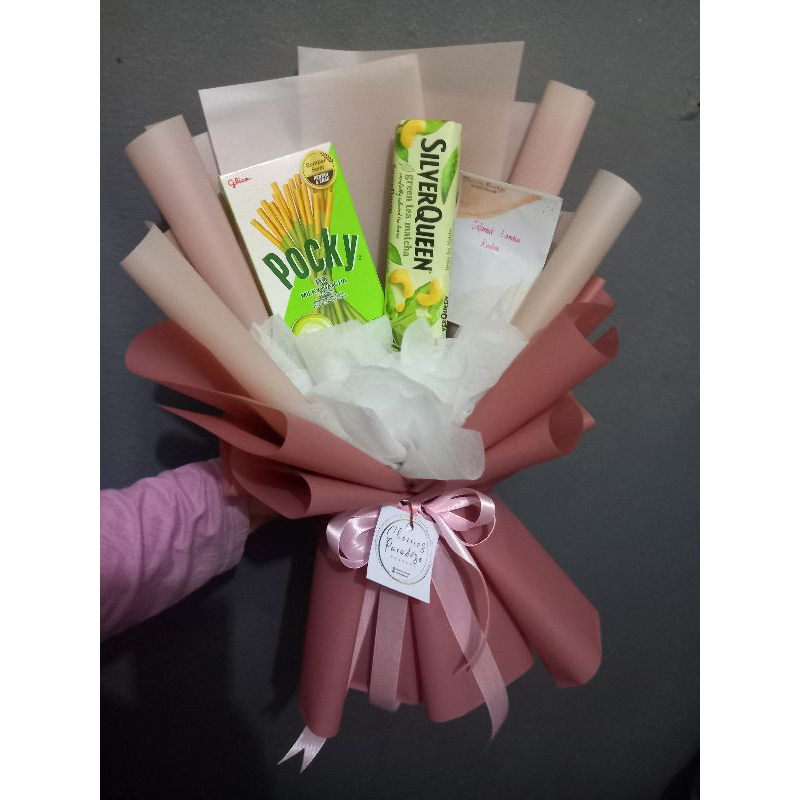 

Buket coklat special Hari ibu Hari guru | Cherries Paradise