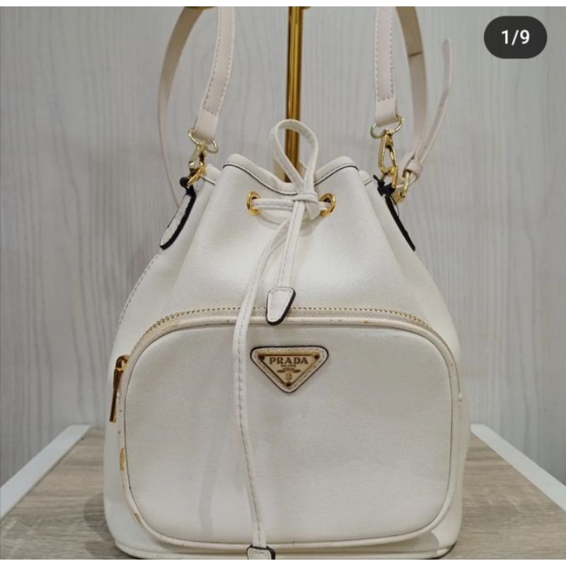 Tas Prada serut white