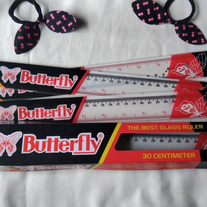 

Penggaris Butterfly 30cm