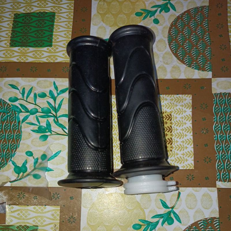 hand grip + pipa gas beat(bisa utk all motor honda casburator) kwalitas ori