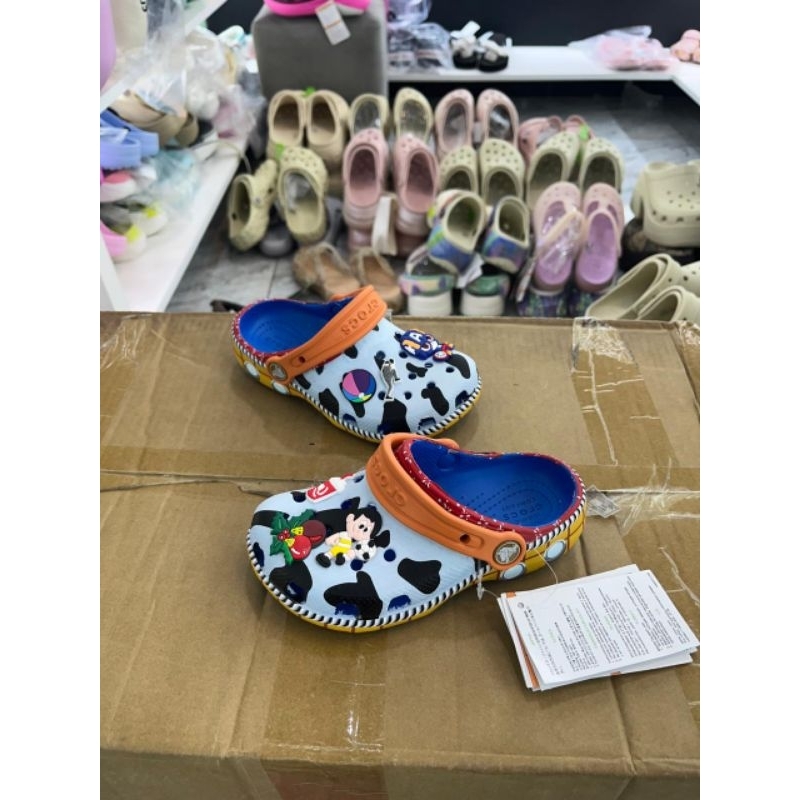 Sandal crocs anak toy story buzz classic  And Woody kids clog /sandal anak Crocs lengkap jibbitzSize