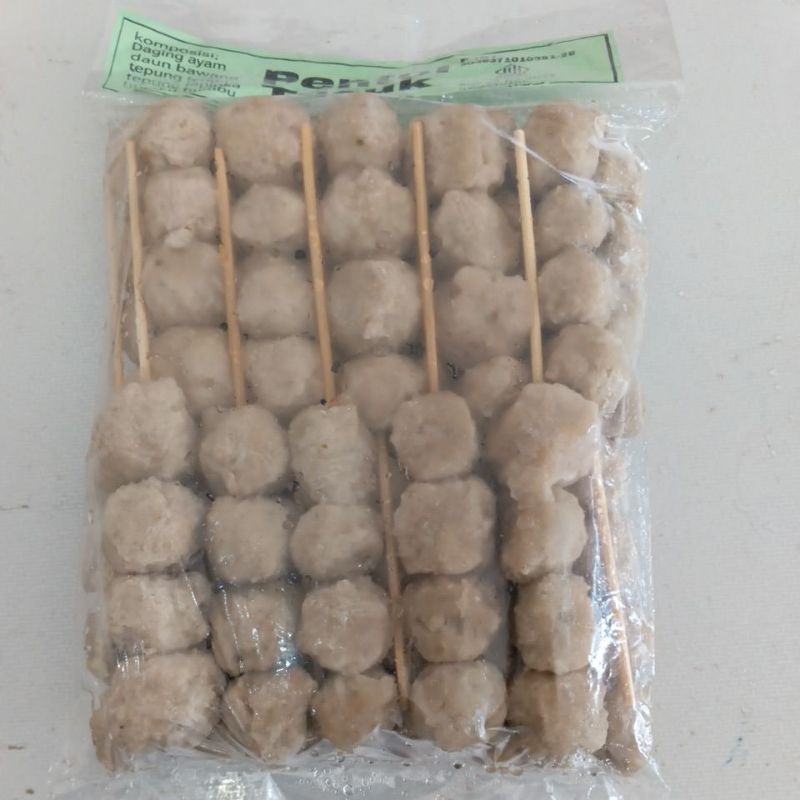 

Pentol Tusuk isi 22 tusuk, "P.IRT." Berat 570 gram @*