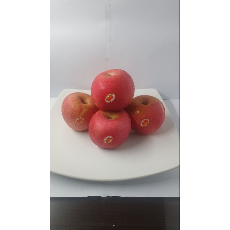 

Apel Fuji Blush Super Fuji Manis Fresh