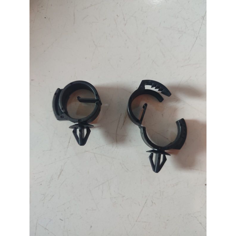 kleman kabel selang mobil universal orisinil