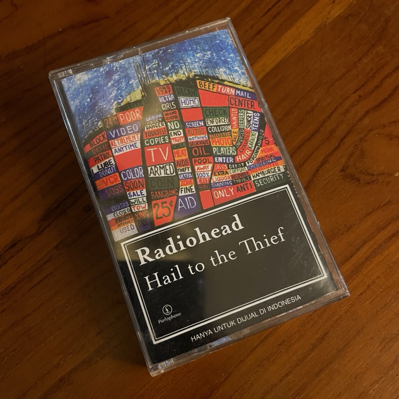 kaset pita Radiohead Hail to the Thief