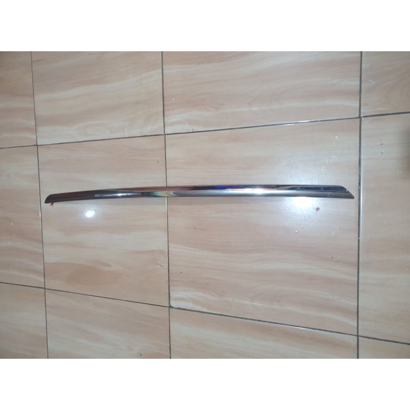 LIST PINTU BAGASI CALYA / SIGRA CHROME
