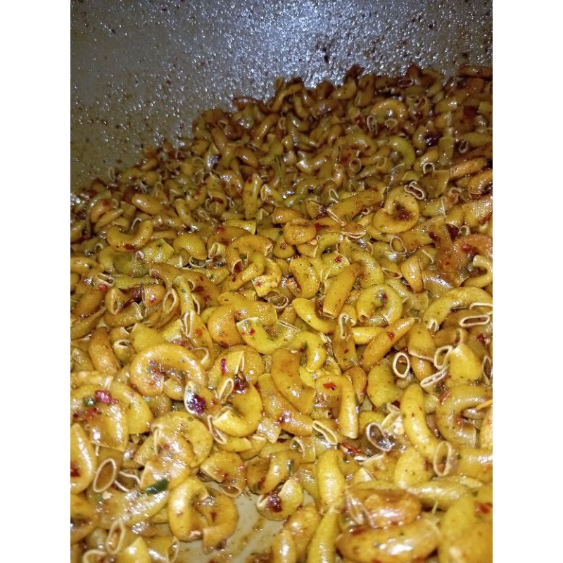 

makaroni kriuk cikruh 1kg