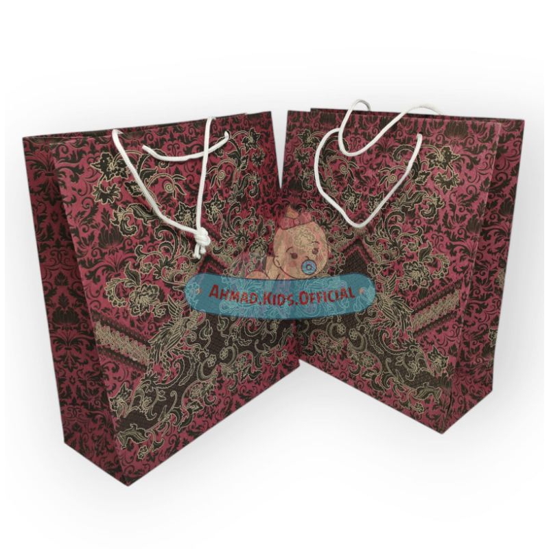 

Paper Bag/Tas Kertas Batik Perpack Isi 12 (5 Pilihan Ukuran)