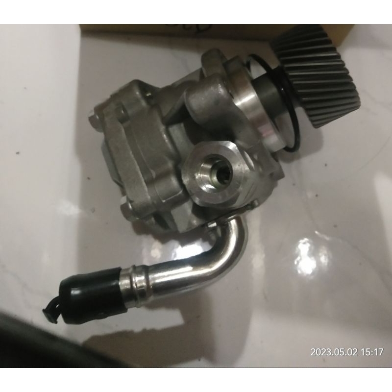Pompa powerstering atas Ford Ranger 2,5 Tdi