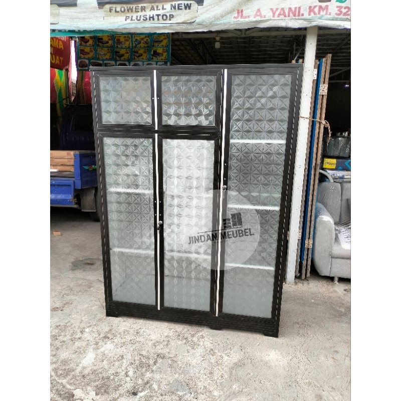 lemari piring alumunium kaca pintu 5