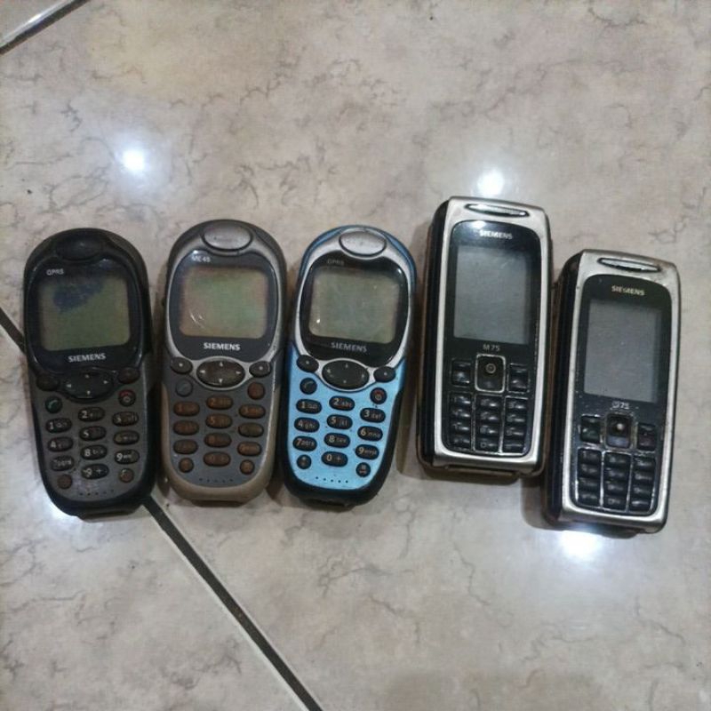 hp jadul borongan siemens ME45 dan M75 outdoor