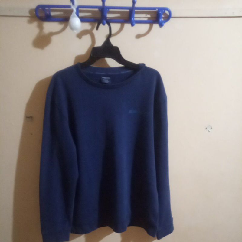 sweater CN discovery waran ungu size(M)