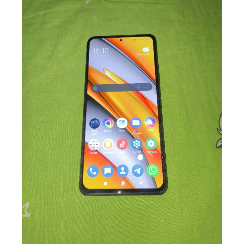 Poco F3 6/128 hp charger