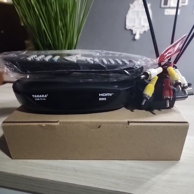 [STB TV Digital] STB TV Digital DVB Tanaka Oval Plastik - Chipset Gx6701 Tuner R850