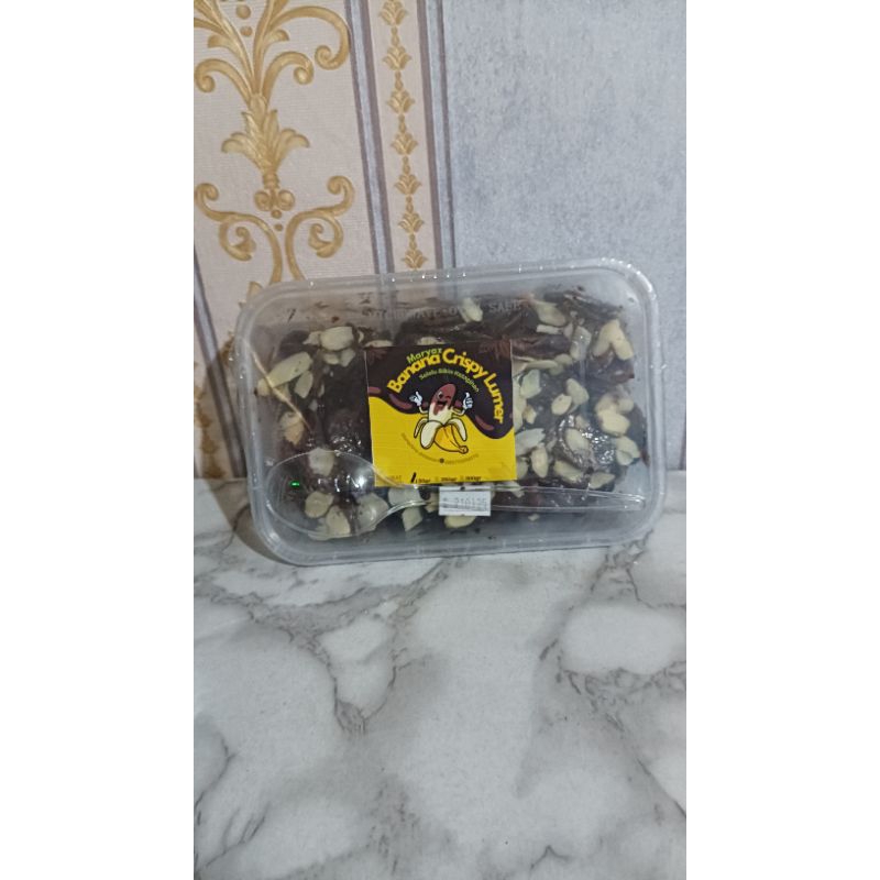 

keripik pisang coklat lumer / banana crispy lumer 500ml 150gr