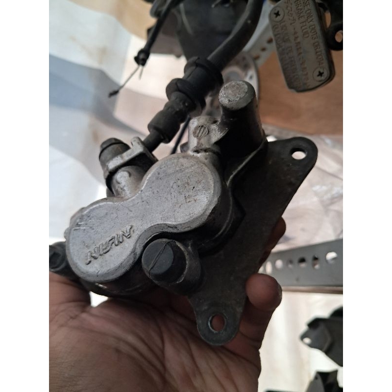 KALIPER BAWAH KEPALA BABI BAWAH ORI NISSIN